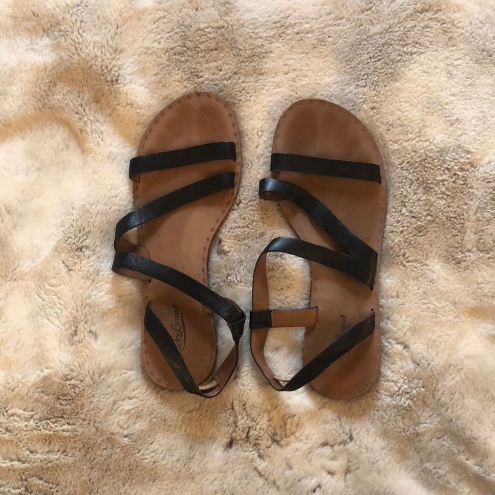 Luck Brand black strappy sandals 8.5